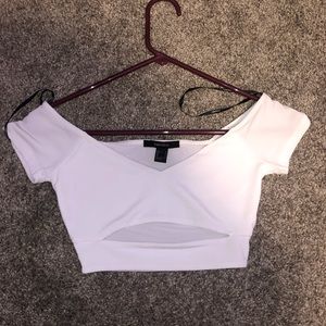 Forever21 crop top. size small. brand new, tags were ripped off. white.